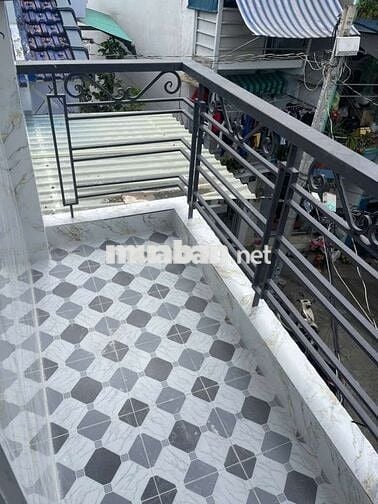 NHÀ HẬU GIANG, HIẾM, NỘI THẤT ĐẸP, GIÁ KHOẢNG 2,8X TỶ