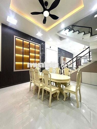 Nhà mặt tiền Phường Phú Tân mới