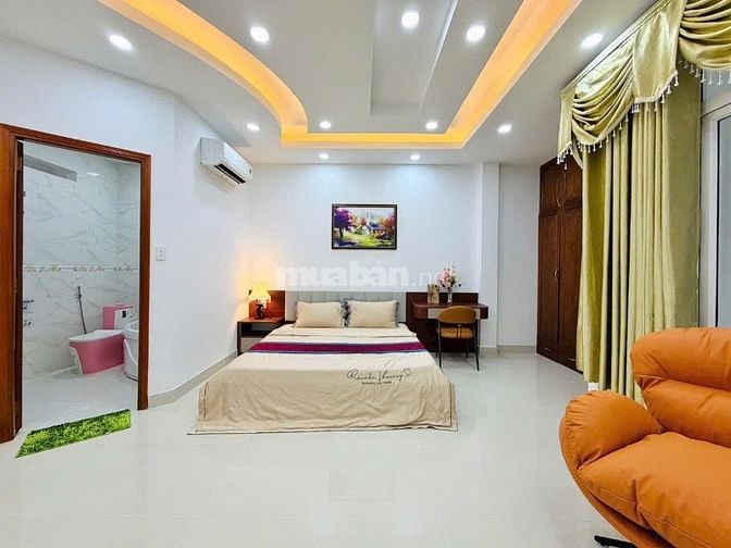 Nhà 5 tầng 5X21m HXH thông gần Emart tặng lại hết nội thất mới, 12.9T