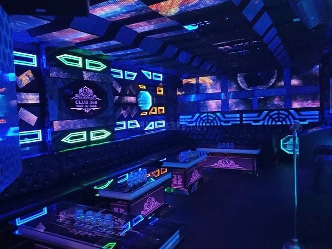 Cần bán tòa nhà 5Tầng kinh doanh tổ hợp Bar&Karaoke Trung Mỹ Tây Q.12