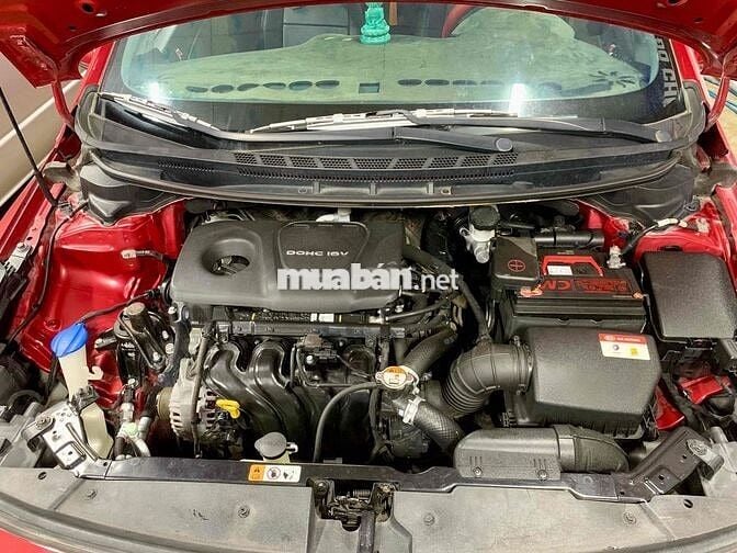 Kia Cerato 2016 1.6 MT - 700000 km