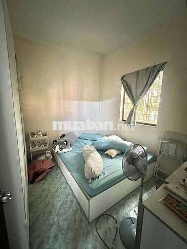 Bán căn hộ, tầng 2, chung cư 43 Hồ Văn Huê, Phường Đức Nhuận, TPHCM