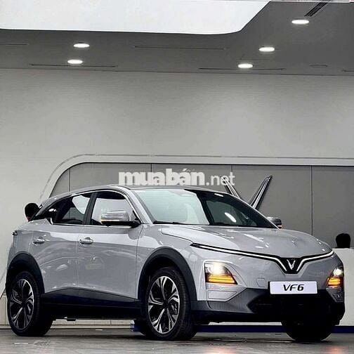 VF6 Plus TC1 xám 2025 - Xe hiếm sẵn kho giao ngay