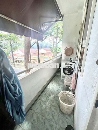 Bán căn hộ, tầng 2, chung cư 43 Hồ Văn Huê, Phường Đức Nhuận, TPHCM