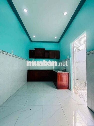 Nhà Cấp 4 Mái Thái 5 x 18m , 2 Phòng Ngủ Đường Xe ÔTô Chạy Tới Nhà SHR