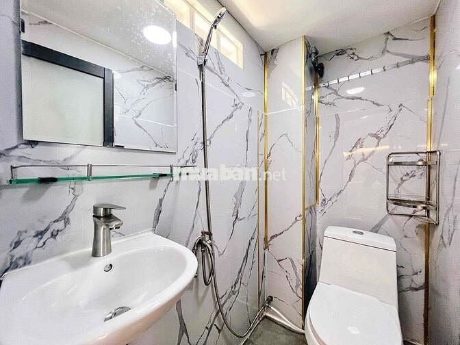 TRỐNG LẠI 1 PHÒNG FULL NT - GIÁ RẺ - GÁC CAO - AN NINH - KHOÁ VÂN TAY