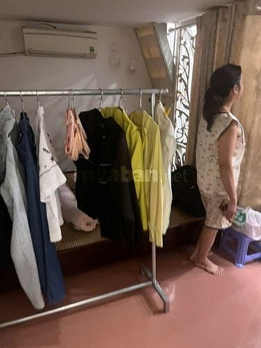 Chính chủ bán căn hộ chung cư căn góc lầu 1 só 26 Ngô Quyền p6 Q5.