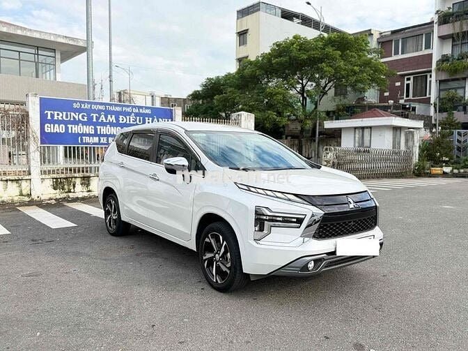 Mitsubishi Xpander 2024 Premium 1.5 AT - 30000 km