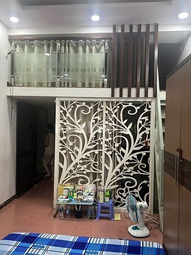 Chính chủ bán căn hộ chung cư căn góc lầu 1 só 26 Ngô Quyền p6 Q5.