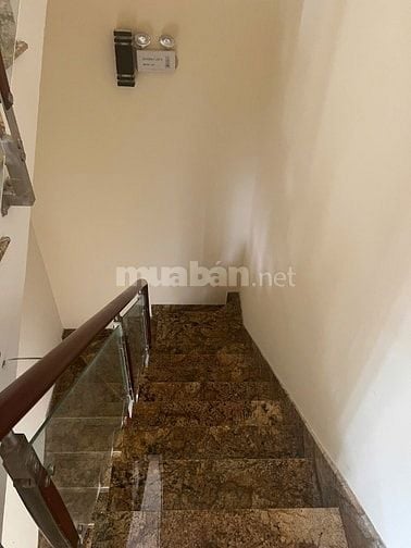 Bán tòa nhà văn phòng ,  KDC Huy Hoàng – P Thạnh Mỹ Lợi Trung tâm 