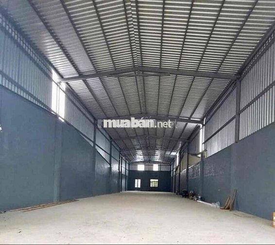 KHO XƯỞNG LÊ TRỌNG TẤN ( 330m2 )