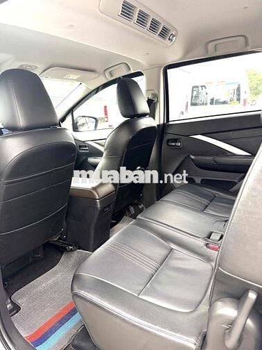 Mitsubishi Xpander 2024 Premium 1.5 AT - 30000 km