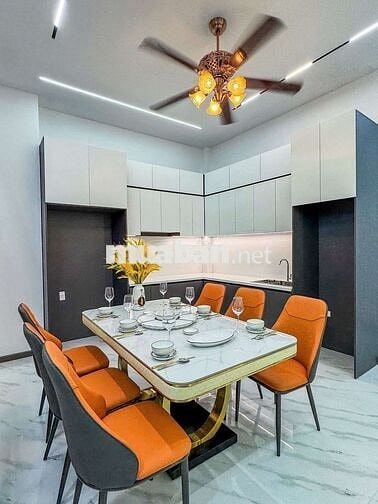 NHÀ TRỆT LẦU XÂY MỚI - KHU VĂN HÓA TÂY ĐÔ