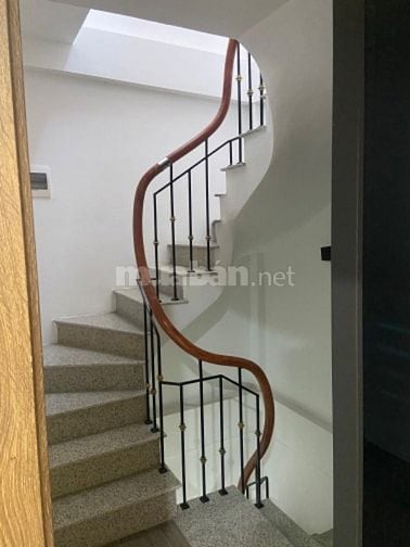 THÁI HÀ - 13 TỶ - 6 TẦNG THANG MÁY - MẶT TIỀN 5M