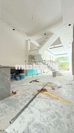 Nhà gần cụm trường học nguyễn thị minh khai dĩ an