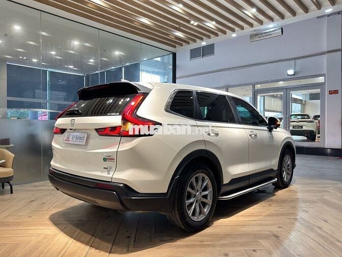 Honda CR-V L. Mới Mua T4.2025.Odo 9000 km.MàuTrắng