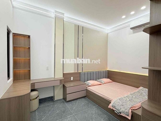 nhà sổ riêng hoàn công. sân ô tô nội thất cao cấp.thuận an