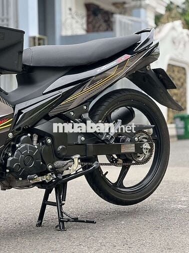 exciter xuống áo 2010