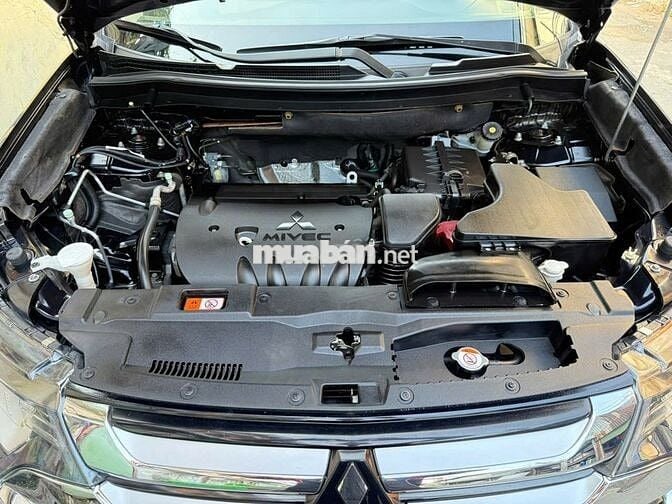 Mitsubishi Outlander 2018 2.0 CVT Premium 72000km