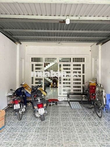 Nhà kdc 5tỷ8 gần BIC (GO) + LTĐH QG + THỦ ĐỨC