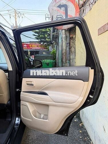 Mitsubishi Outlander 2018 2.0 CVT Premium 72000km