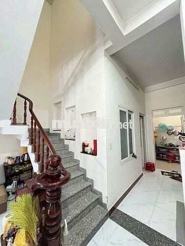 Nhà kdc 5tỷ8 gần BIC (GO) + LTĐH QG + THỦ ĐỨC