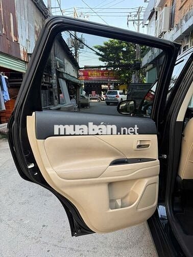 Mitsubishi Outlander 2018 2.0 CVT Premium 72000km