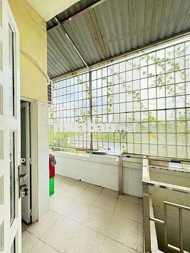 Nhà kdc 5tỷ8 gần BIC (GO) + LTĐH QG + THỦ ĐỨC