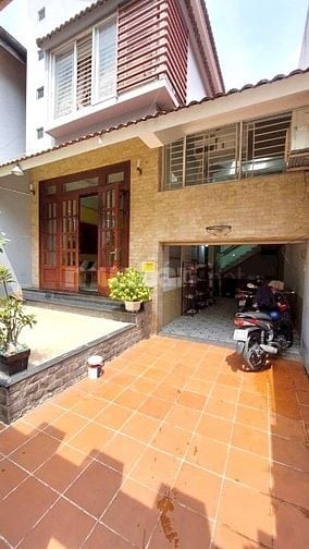 Cho thuê nhà nguyên căn đường LÊ ĐỨC THỌ - Gần Ngã 4 Phạm Huy Thông- 