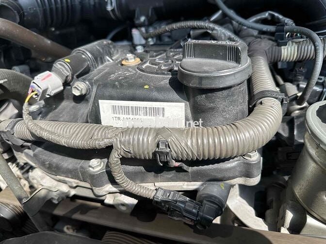 Toyota Innova E 2021 Số sàn 7c màu đồng ánh kim