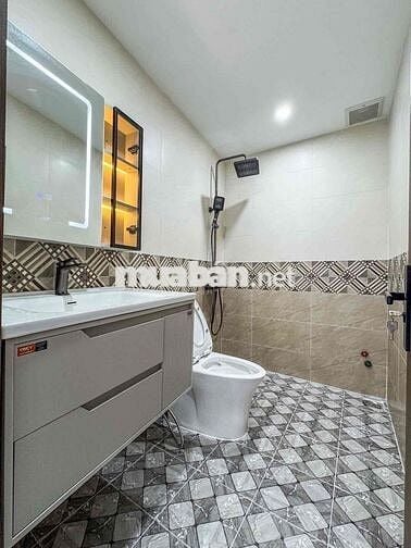 NHÀ ĐẸP NÚP HẺM 151 ĐƯỜNG HOÀNG VĂN THỤ 3 PHÒNG NGỦ 2,95