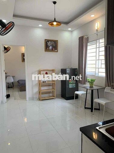 CHO THUÊ CHDV 1PN TÁCH BẾP 40m2 MỚI KENG NGAY ĐIỆN BIÊN PHỦ GIÁ HỜI