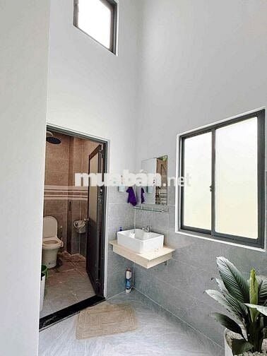 Bán Nhà Mới Sổ Riêng Hoàn Công Full Nội Thất Cổng 11 Phước Tân