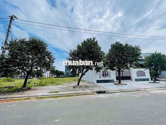 CHÍNH CHỦ CẦN BÁN LÔ ĐẤT BIỆT THỰ SIÊU ĐẸP KHU FPT