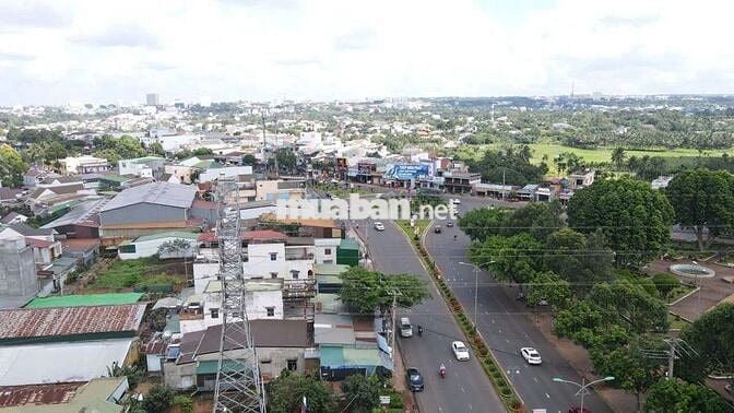 Bán 7,5M mặt tiền Nguyễn Lương Bằng trường CT Tỉnh