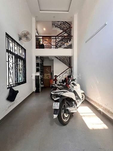 🌇48m2 nhà 5 lầu 6pn 7wc cách mạng tháng 8 