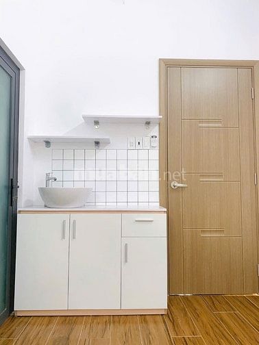 🌇48m2 nhà 5 lầu 6pn 7wc cách mạng tháng 8 