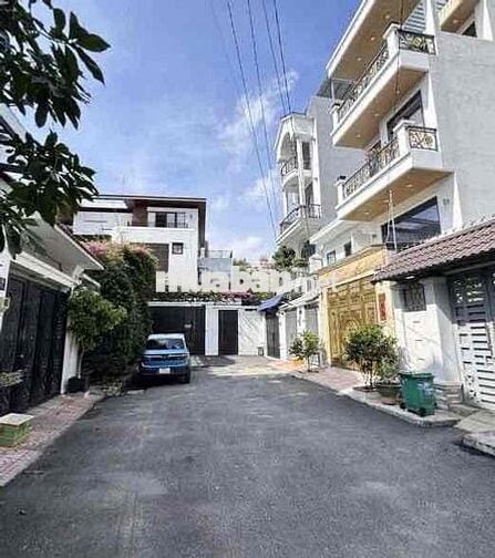 NHÀ ĐẸP ĐƯỜNG TẢI QUAY ĐẦU, 3 LẦU, 4PN+ MÁY LẠNH, SÂN Ô TÔ, GIGAMALL,