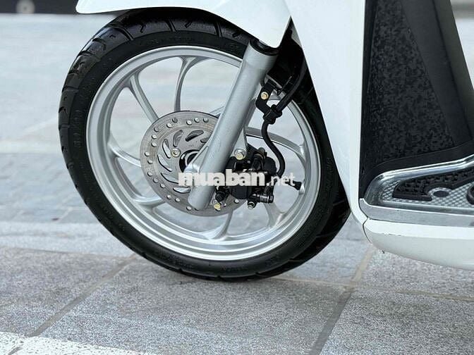 Honda Vision 2023 Cao cấp Smartkey Trắng 29H2