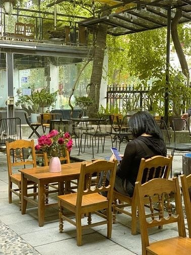 🎁 Sang nhượng quán Cafe - Khu Hoàng Cầu - Đống Đa).