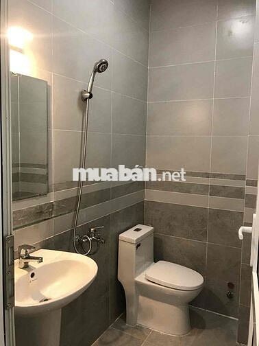 NHÀ ĐẸP ĐƯỜNG TẢI QUAY ĐẦU, 3 LẦU, 4PN+ MÁY LẠNH, SÂN Ô TÔ, GIGAMALL,