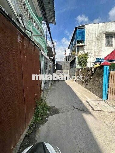 BÁN KHO QL 13 cũ-HIỆP BÌNH PHƯỚC- Hẻm xe tải-126M²( 9Mx14)-CHỈ  6.1 ty