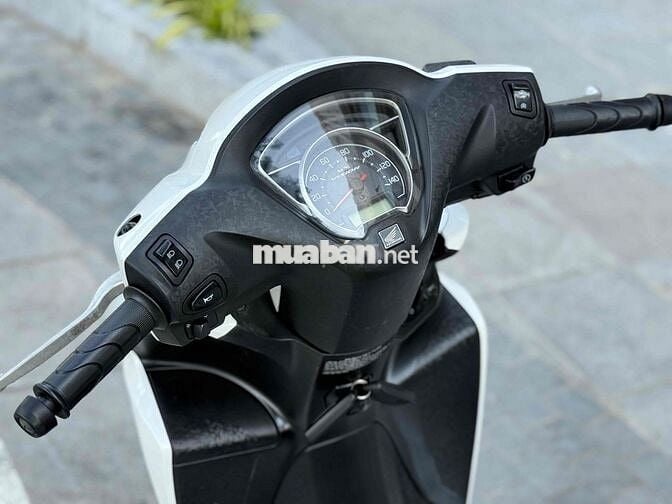 Honda Vision 2023 Cao cấp Smartkey Trắng 29H2