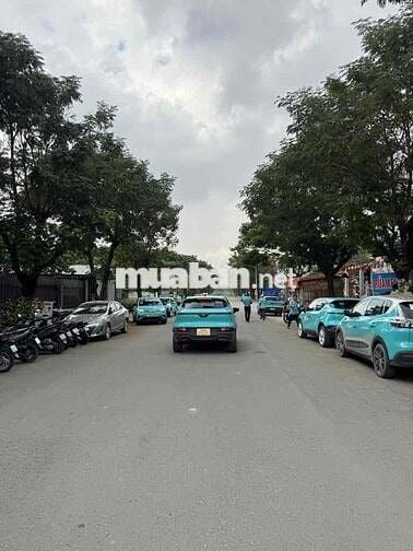 GÓC 2 mặt tiền, 185m2 ngay chung cư The Avenue Tam Bình, 17TỶ TL