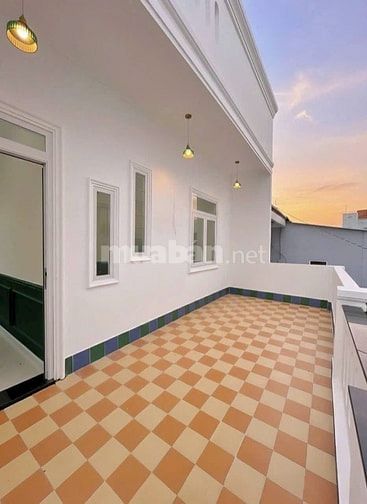 🐬𝐍𝐇𝐀̀ 𝐌𝐎̛́𝐈_GÓC 1lầu 3PN Hẻm233 N.VănCừ gầnCĐYT_ 𝐆𝐈𝐀́ 2,89tỷ