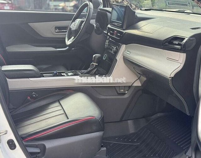 Toyota Veloz Cross 2023 Top 1 chủ