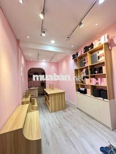 Chỉ 20tr Sang nhương mặt bằng Trần Đình Xu quận 1