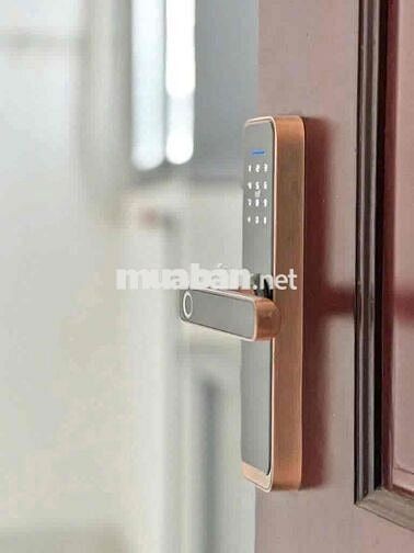 Cho thuê duplex rộng gần 40m² ngay Phạm Văn Đồng, ở được nhiều người