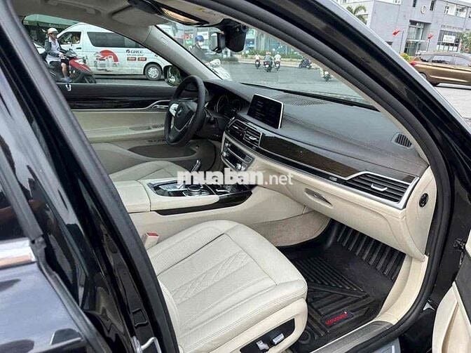 BMW 730Li 2016 Đen/Kem 65.000 km