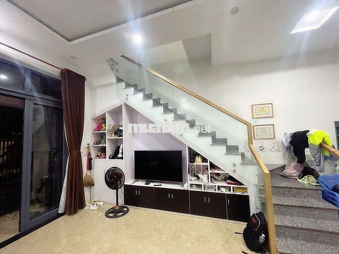 Bán nhà 2 tầng, Lô Góc, Trung tâm phố tây An Thượng 14